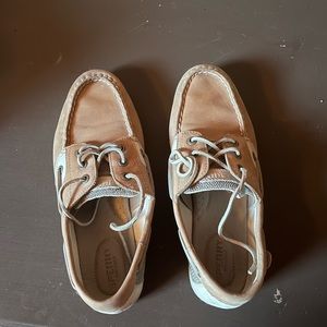Women sperrys